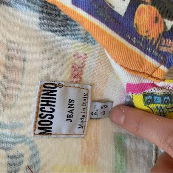 Vintage 90s Moschino RARE market print jean jacket - Picture 5 of 7